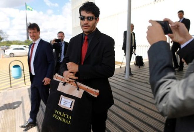 Policia Federal deixa o prédio do Congresso Nacional após ocnfiscar documentos no gabinete do senador Ciro Nogueira em Brasilia, no mês de abril