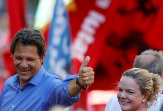 Haddad e Gleisi Hoffman em Curitiba