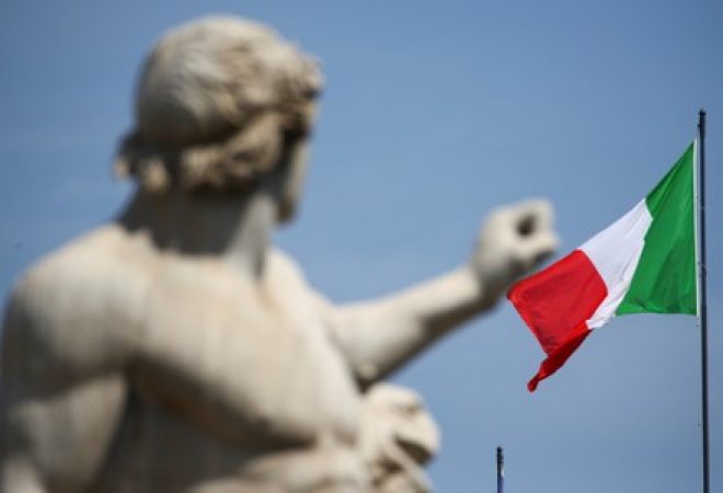 Bandeira da Itália em Roma
