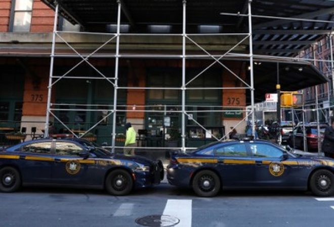Carros de polícia em Tribeca, em Nova York