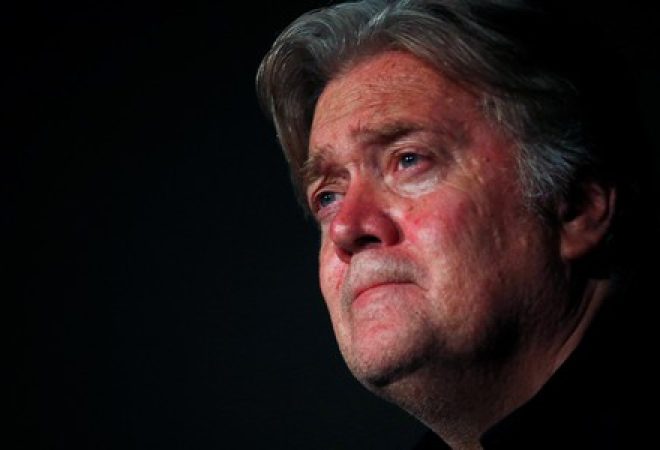 Ex-assessor da Casa Branca Steve Bannon