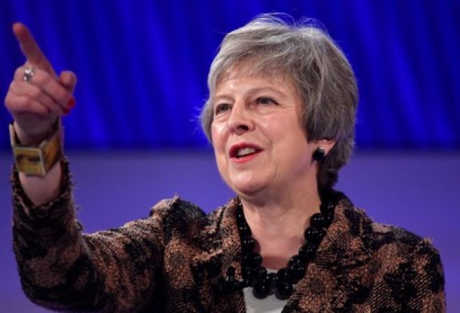 Theresa May fala em Londres