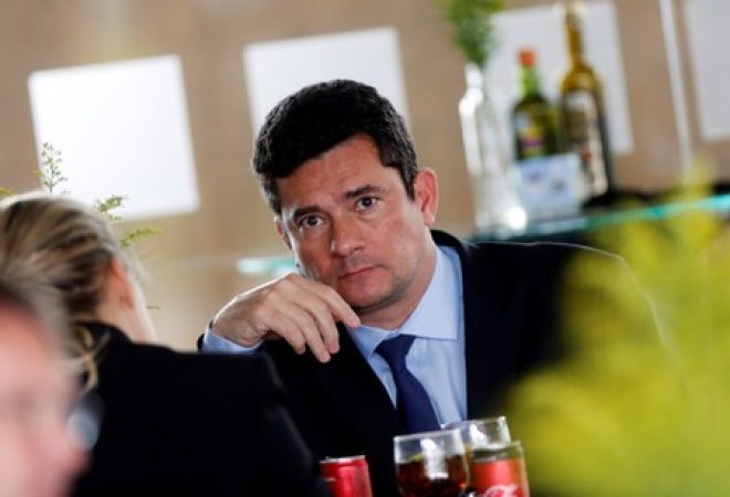 Sérgio Moro almoça em restaurante em Brasília