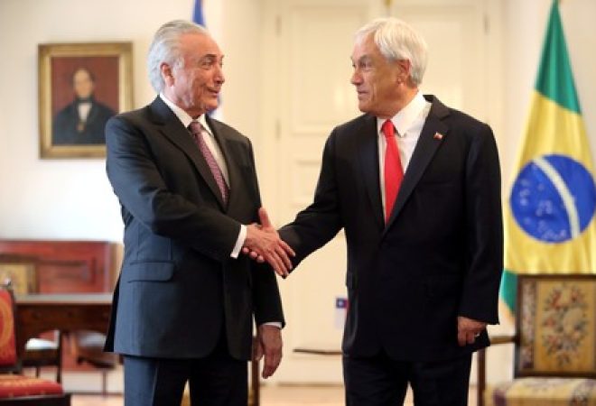 Temer cumprimenta Piñera em Santiago