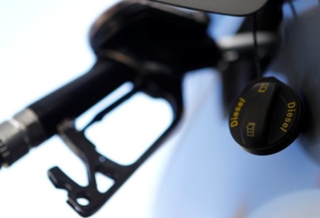 Bomba de diesel em posto de gasolina