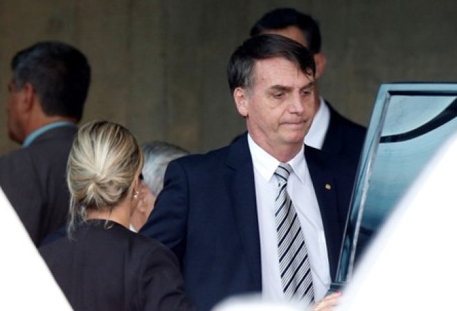 Jair Bolsonaro deixa sede de governo de transição em Brasília