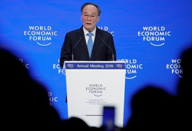 Vice-presidente chinês, Wang Qishan, no Fórum Econômico Mundial em Davos