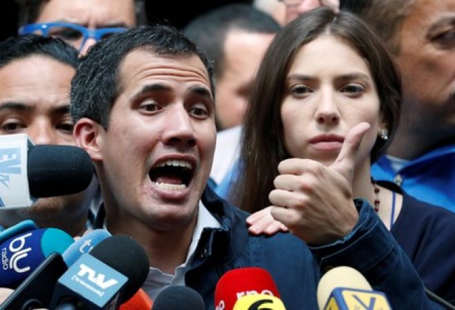 Líder da oposição venezuela Juan Guaidó concede entrevista em Caracas