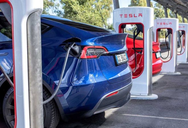 tesla-model-y-e-model-3