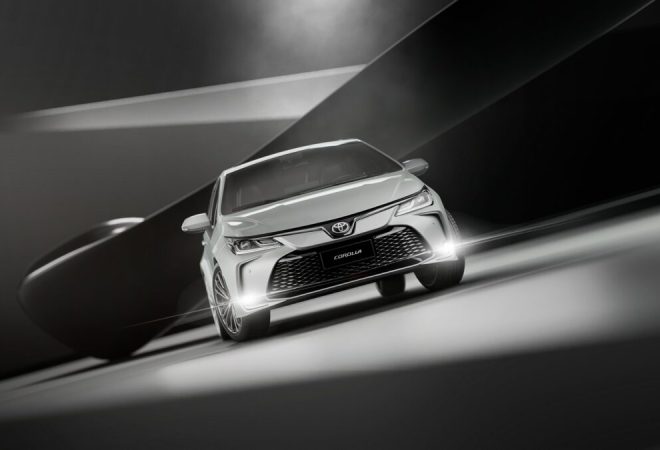 toyota-crolla-xei-2025